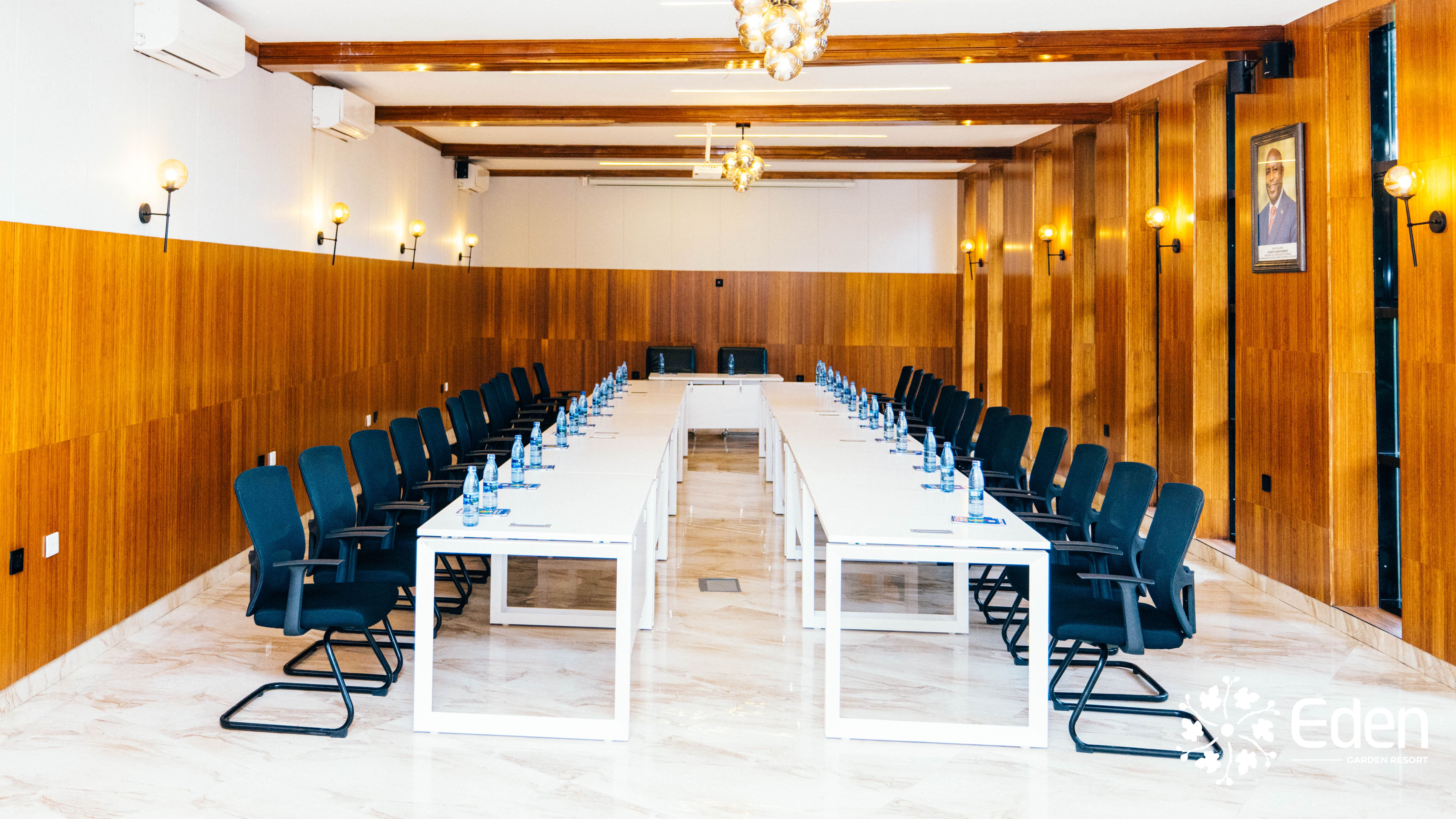 Meetings & events — Eden Garden Resort, hôtel de luxe à Bujumbura au bord du lac Tanganyika